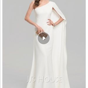 Brand new Wedding , Ball or Prom dress! Simple yet Elegant